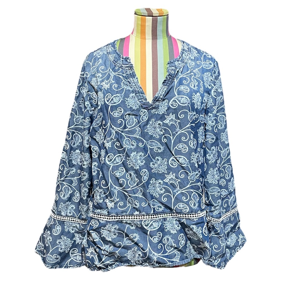 Madeline & Monroe Paisley Chambray Blouse 0719